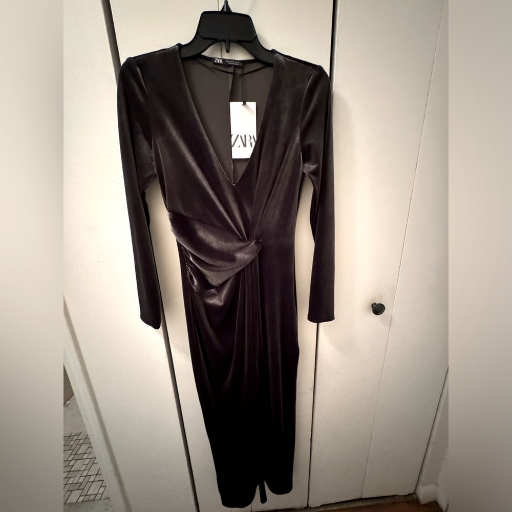 ZARA -  KNOTTED VELVET MIDI DRESS SIZE S